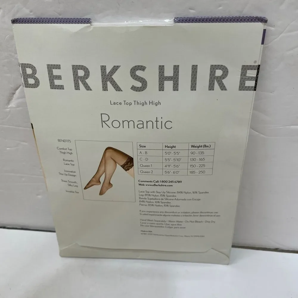 NEW IN PACKAGE BERKSHIRE ROMANTIC THIGH HIGH‎ STOCKINGS IN WHITE